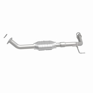 Toyota Tundra Catalytic Converter - Driver Side Front - Magnaflow - HM Grade Direct-Fit - `05-`06 Toyota Tundra Catalytic Converter - Driver Side Front - Magnaflow - HM Grade Direct-Fit - `05-`06
