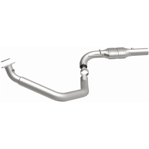 Chevrolet Express 2500 Catalytic Converter - Driver Side - Magnaflow - HM Grade Direct-Fit - `03-`05