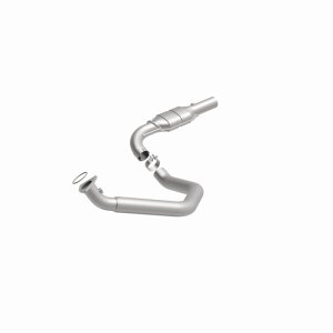 Chevrolet Express 3500 Catalytic Converter - Driver Side - Magnaflow - HM Grade Direct-Fit - `03-`05