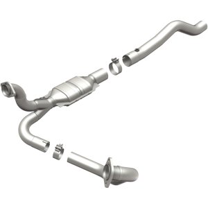 Dodge Ram 1500 Catalytic Converter - Magnaflow - Direct-Fit HM Grade - 2003