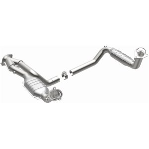 Cadillac Escalade Catalytic Converter - Magnaflow - Direct-Fit - `02-`06