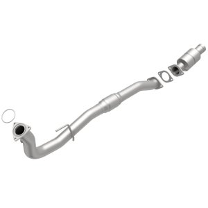 Chevrolet Suburban Catalytic Converter - Magnaflow - HM Grade Direct-Fit - `01-`03