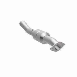 Chevrolet Silverado 2500 HD Catalytic Converter - Passenger Side Rear - Magnaflow - Direct-Fit, HM Grade - `01-`06 Chevrolet Silverado 2500 HD Catalytic Converter - Passenger Side Rear - Magnaflow - Direct-Fit, HM Grade - `01-`06