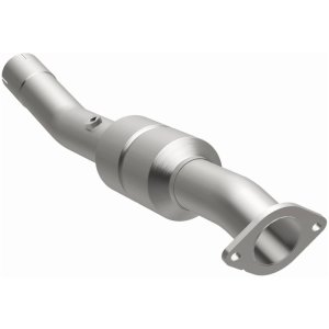 Chevrolet Silverado 2500 HD Catalytic Converter - Passenger Side Rear - Magnaflow - Direct-Fit, HM Grade - `01-`06 Chevrolet Silverado 2500 HD Catalytic Converter - Passenger Side Rear - Magnaflow - Direct-Fit, HM Grade - `01-`06