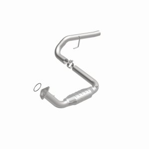 Cadillac Escalade Catalytic Converter - Driver Side - Magnaflow - HM Grade Direct-Fit, Federal/EPA Compliant - `02-`06 Cadillac Escalade Catalytic Converter - Driver Side - Magnaflow - HM Grade Direct-Fit, Federal/EPA Compliant - `02-`06