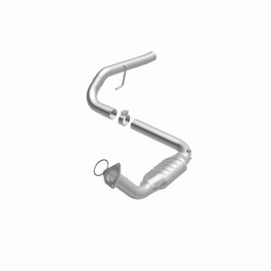 Cadillac Escalade Catalytic Converter - Driver Side - Magnaflow - HM Grade Direct-Fit, Federal/EPA Compliant - `02-`06 Cadillac Escalade Catalytic Converter - Driver Side - Magnaflow - HM Grade Direct-Fit, Federal/EPA Compliant - `02-`06