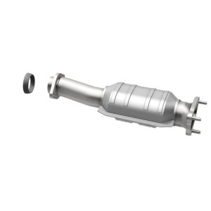 Ford Ranger Catalytic Converter - Rear - Magnaflow - HM Grade Direct-Fit - `04-`06