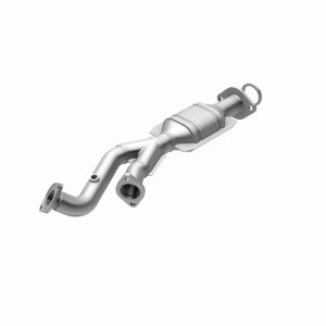 Toyota 4Runner Catalytic Converter - Rear - Magnaflow - Direct-Fit - `03-`04