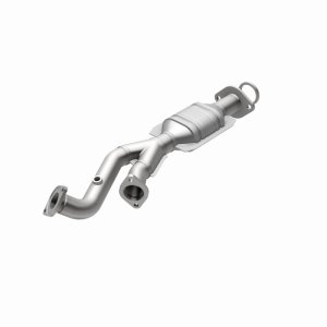 Toyota 4Runner Catalytic Converter - Rear - Magnaflow - Direct-Fit - `03-`04