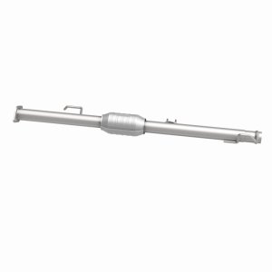 Toyota Tundra Catalytic Converter - Rear - Magnaflow - HM Grade Direct-Fit - `00-`04