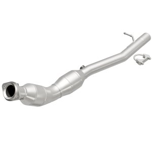 Land Rover Range Rover Catalytic Converter - Driver Side - Magnaflow - HM Grade Direct-Fit, Federal/EPA Compliant - `06-`08
