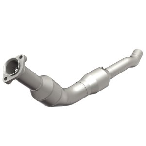 Land Rover LR3 Catalytic Converter - Driver Side - Magnaflow - HM Grade EPA/Federal Compliant Direct-Fit - `05-`09