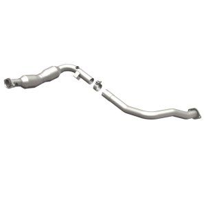 Land Rover LR3 Catalytic Converter - Magnaflow - HM Grade Federal/EPA Compliant Direct-Fit - `05-`09