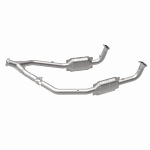 Land Rover Discovery Catalytic Converter - Magnaflow - HM Grade Direct-Fit - `99-`04