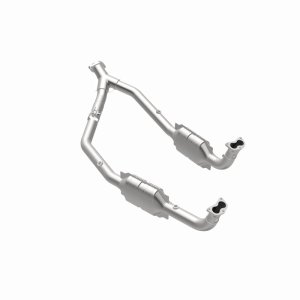 Land Rover Discovery Catalytic Converter - Magnaflow - HM Grade Direct-Fit - `99-`04