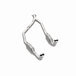 Land Rover Discovery Catalytic Converter - Magnaflow - HM Grade Direct-Fit - `99-`04