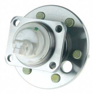 Buick Terraza Rear Hub Assembly - Moog - `06-`07