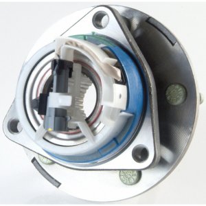 Chevrolet Blazer Front Hub Assembly - Moog - `98-`05