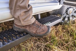 GMC Sierra 1500 Running Boards - Cab Length - N-Fab - Growler - Textured Black - `19-`25