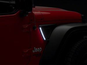 Jeep Wrangler Turn Signals - Front - Raxiom - LED Fender Vent Lighting with DRL - Clear - `18-`23