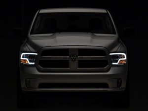 Dodge RAM 1500 LED Headlights - Raxiom - Non-Projector LED Halo - Chrome - `09-`18
