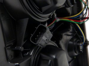 Chevrolet Silverado 1500 Headlights - Raxiom - OE Style - Black - `14-`15