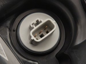 Toyota Tundra LED Headlights - Raxiom - Axial Series w/ SEQL LED Bar, Black Housing, Clear Lens - Black - `07-`13