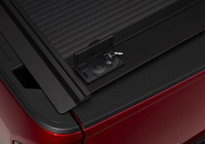 Chevrolet Colorado Tonneau Cover - Retrax - RetraxONE MX - `23-`25