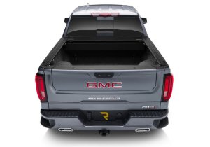 Chevrolet Silverado Retractable Tonneau Cover - Retrax - RetraxPRO MX - Matte Black - `19-`25