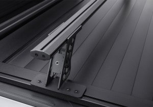 Toyota Tundra CrewMax Tonneau Cover - Retrax - RetraxPRO XR - `07-`20