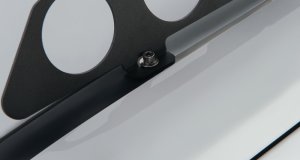 Land Rover Discovery Roof Rack Mounting System - Rhino-Rack - Backbone 4-Base Mounting - `04-`09 Land Rover Discovery Roof Rack Mounting System - Rhino-Rack - Backbone 4-Base Mounting - `04-`09