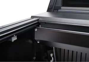 Toyota Tundra Tonneau Cover - Roll-N-Lock - A-Series XT Retractable - `22-`25