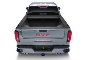 GMC Canyon Tonneau Cover - Roll-N-Lock - A-Series Retractable - `15-`22