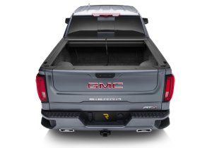 Chevrolet Silverado Tonneau Cover - Roll-N-Lock - M-Series Retractable - `20-`25