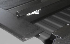 Toyota Tundra Tonneau Cover - Roll-N-Lock - M-Series Retractable - `22-`26