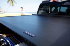 Ford F-250 Super Duty Tonneau Cover - Roll-N-Lock - E-Series Retractable - `17-`22 Ford F-250 Super Duty Tonneau Cover - Roll-N-Lock - E-Series Retractable - `17-`22