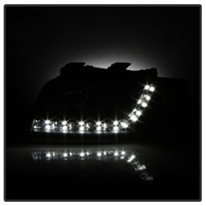 Audi A6 Headlights - SPYDER - Projector, DRL, Halogen Model - Black - `02-`04