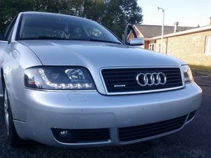 Audi A6 Headlights - SPYDER - Projector, DRL, Halogen Model - Black - `02-`04