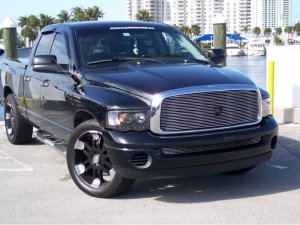 Dodge Ram 2500 Headlights - SPYDER - LED Halo Projector - Black - `03-`05