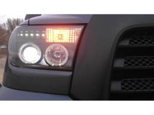 Toyota Tundra Headlights - SPYDER - Projector LED Halo - Black - `07-`13