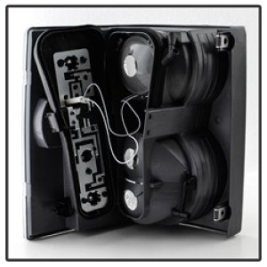 Land Rover Range Rover Tail Lights - Rear - SPYDER - XTune Euro Style - Clear - `06-`09 Land Rover Range Rover Tail Lights - Rear - SPYDER - XTune Euro Style - Clear - `06-`09