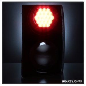 Land Rover Range Rover Tail Lights - Rear - SPYDER - XTune Euro Style - Clear - `06-`09 Land Rover Range Rover Tail Lights - Rear - SPYDER - XTune Euro Style - Clear - `06-`09