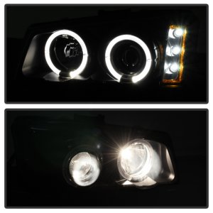 Chevrolet Silverado 3500 Headlights - SPYDER - Projector LED Halo - Black Smoke - `03-`06