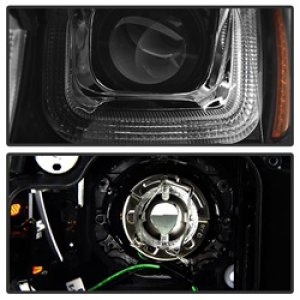 Volkswagen Golf Headlights - SPYDER - DRL LED Projector, Black Stripe - Black - `14-`16