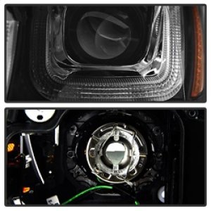 Volkswagen Golf Headlights - SPYDER - DRL LED Projector, Black Stripe - Black - `14-`16