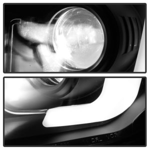 Toyota Tundra Headlights - SPYDER - APEX Series, Light Bar Projector, LED, Sequential Turn Signals - Black - `14-`17 Toyota Tundra Headlights - SPYDER - APEX Series, Light Bar Projector, LED, Sequential Turn Signals - Black - `14-`17