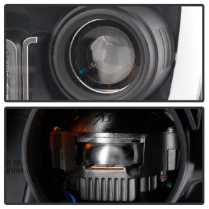 Toyota Tundra Headlights - SPYDER - APEX Series, Light Bar Projector, LED, Sequential Turn Signals - Black - `14-`17 Toyota Tundra Headlights - SPYDER - APEX Series, Light Bar Projector, LED, Sequential Turn Signals - Black - `14-`17