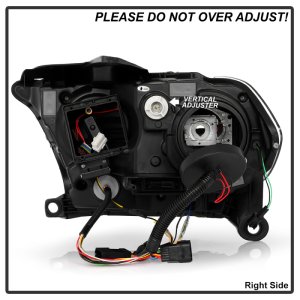 Dodge Durango Headlight Set - SPYDER - Projector, HID Model Only, LED White, Sequential LED Turn Signal Lights - Black - `11-`13 Dodge Durango Headlight Set - SPYDER - Projector, HID Model Only, LED White, Sequential LED Turn Signal Lights - Black - `11-`13