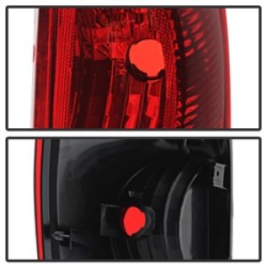 Chevrolet Avalanche Tail Light - Passenger Side (Right) - SPYDER - xTune OEM Style, Plug-and-Play - `02-`06