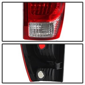 Chevrolet Avalanche Tail Light - Passenger Side (Right) - SPYDER - xTune OEM Style, Plug-and-Play - `02-`06